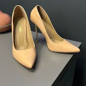 Fashion nova heels